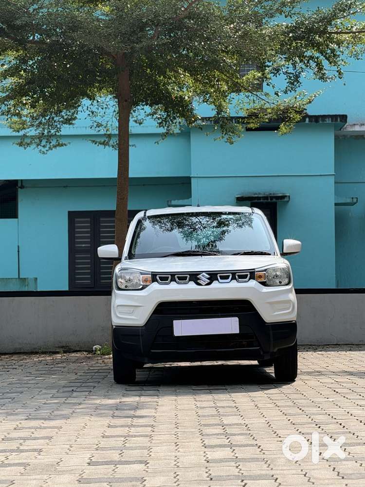 Maruti Suzuki S-presso Vxi Plus Amt, 2022, Petrol
