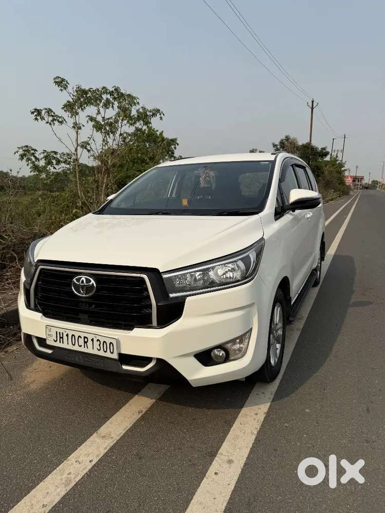 Toyota Innova Crysta 2023