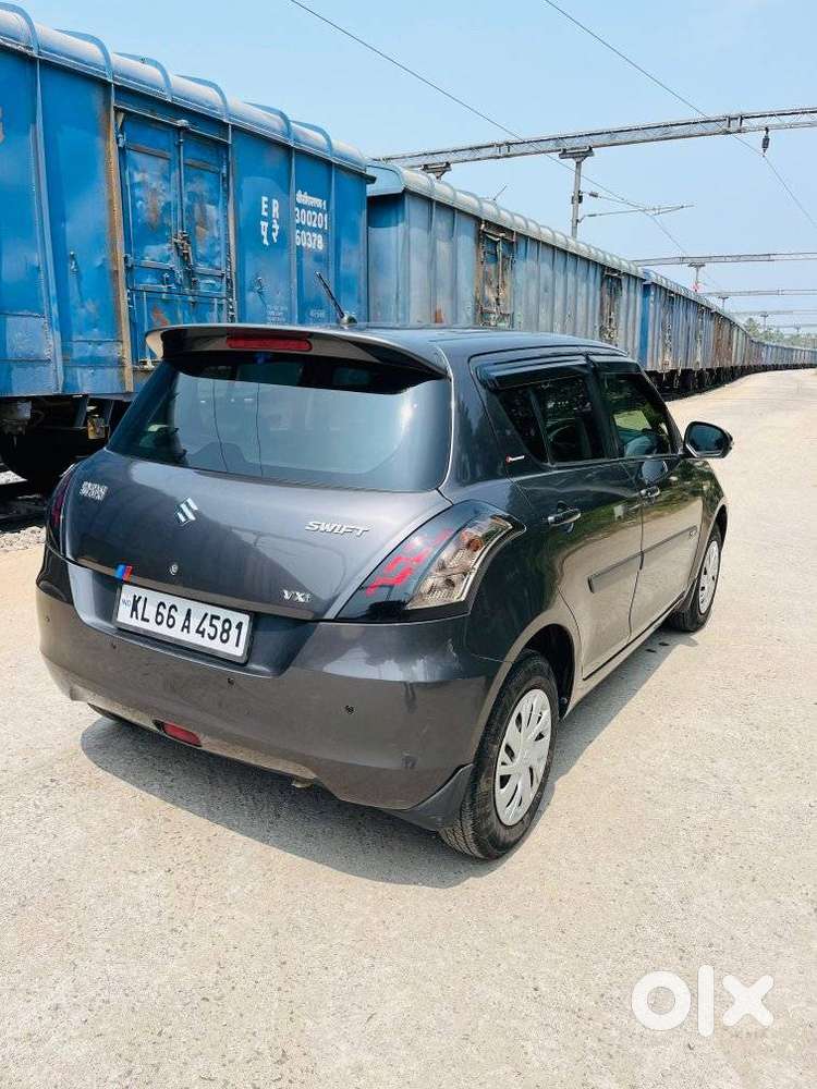 Maruti Suzuki Swift 2004-2010 Vxi With Abs, 2017, Petrol