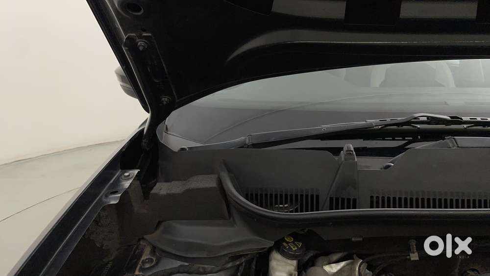 Volkswagen Taigun Topline 1.0 Tsi Mt (electric Seats), 2022, Petrol