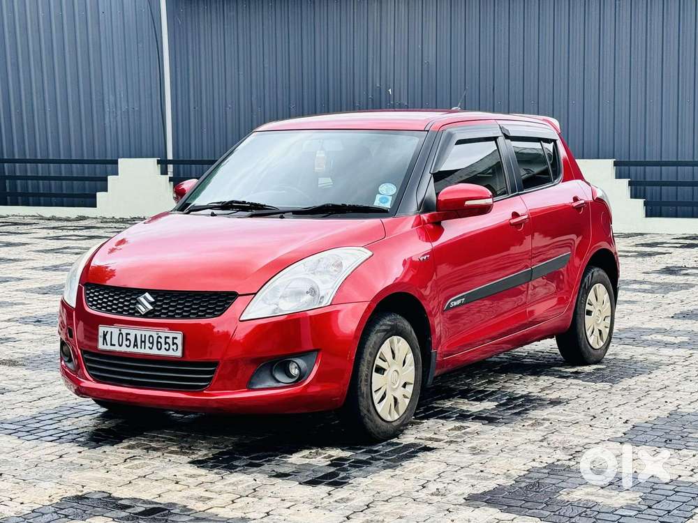 Maruti Suzuki Swift Vxi Optional, 2014, Petrol