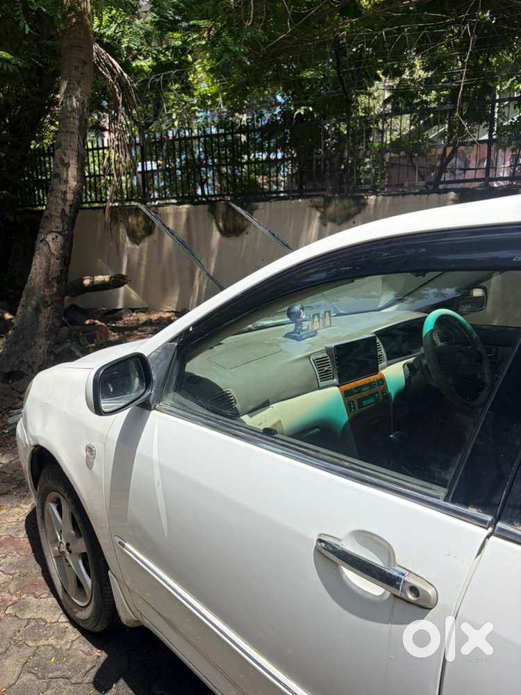 Toyota Corolla Limited 2004