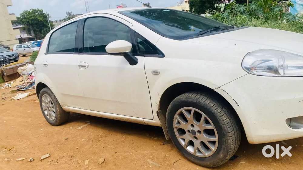 Fiat Grande Punto 2011 Petrol Manual