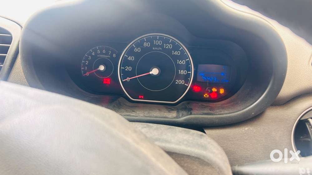 Hyundai I10 2013 Petrol 75500 Km Driven