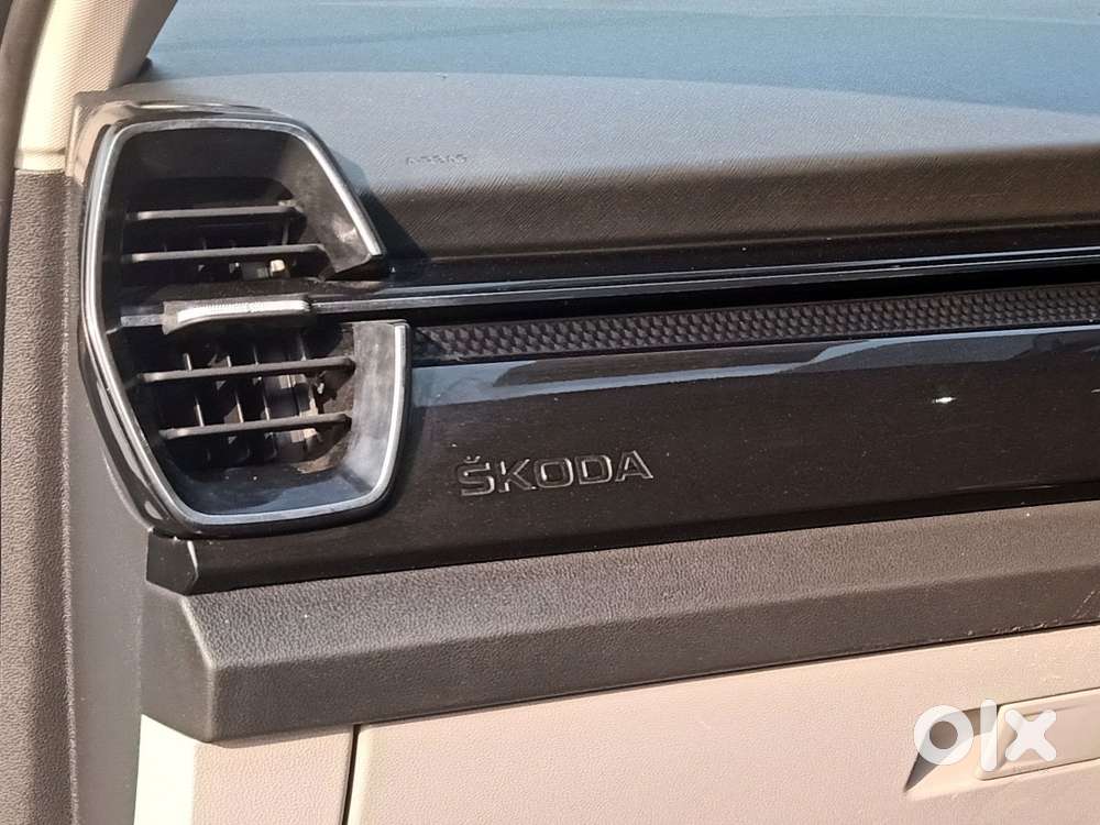 Skoda Kushaq 1.5 Tsi Style, 2022, Petrol