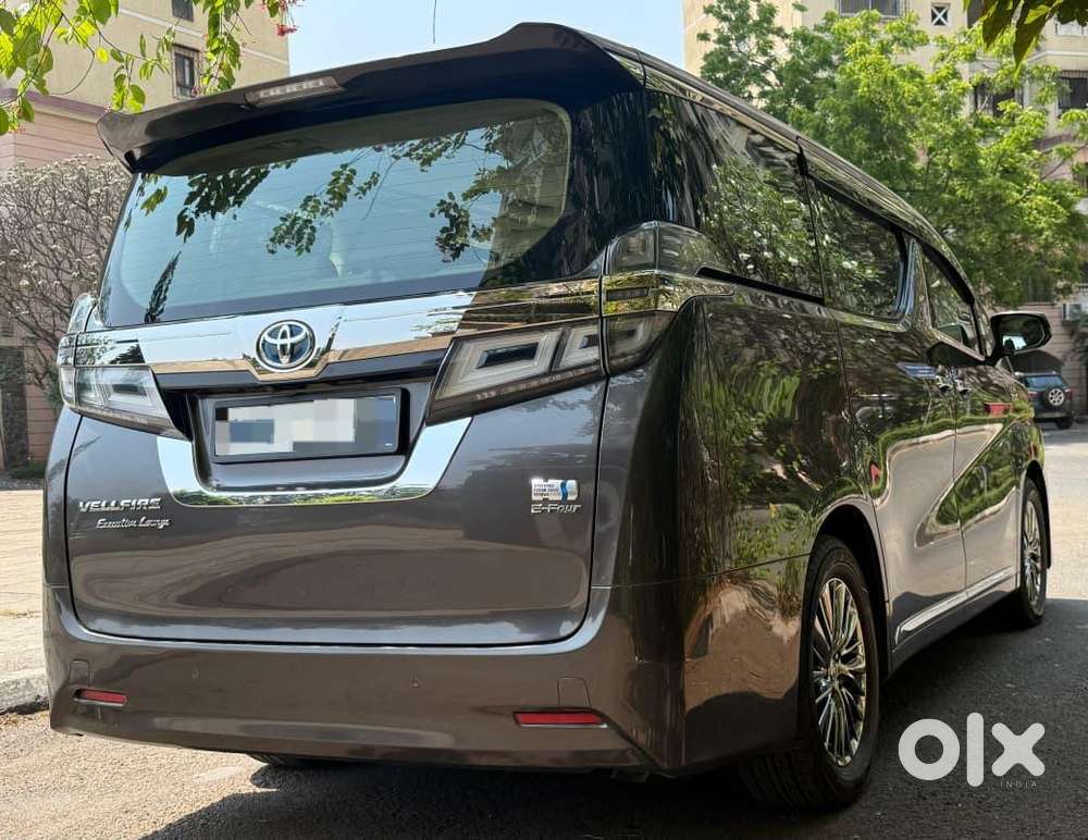 Toyota Vellfire Vip &ndash; Executive Lounge, 2021, Petrol