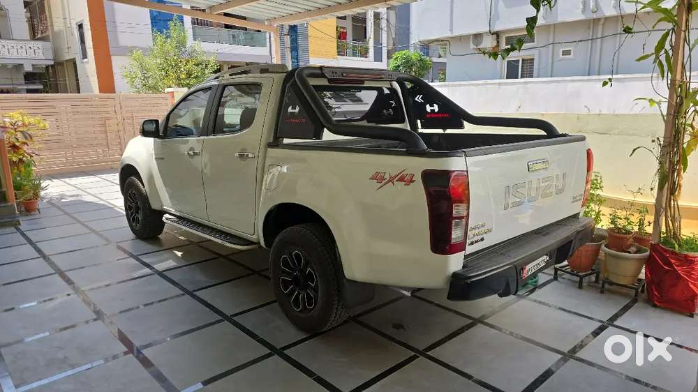 Isuzu D-max V-cross 2017 Diesel 153000 Km Driven