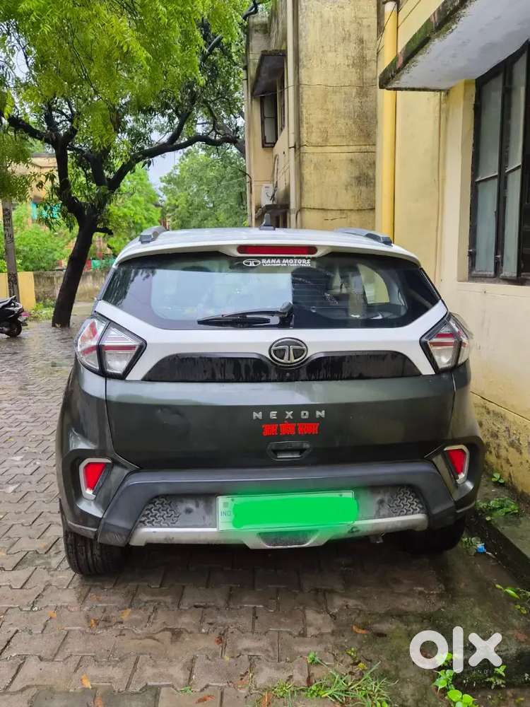 Tata Nexon Xz+ (o) Dt Petrol 2020