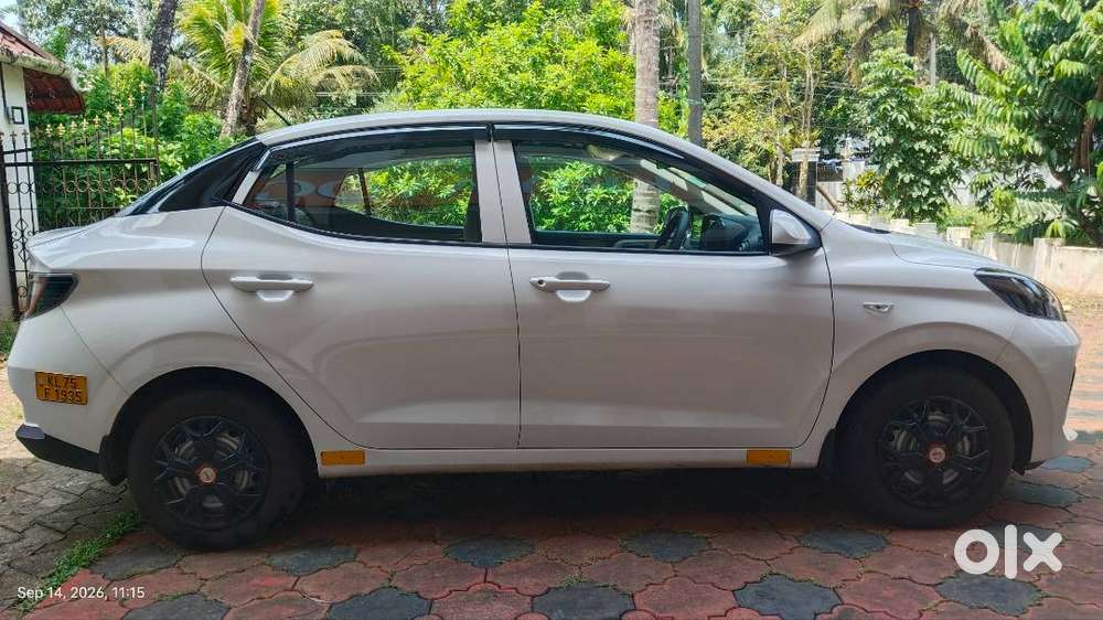 Hyundai Aura 2026 Cng Model