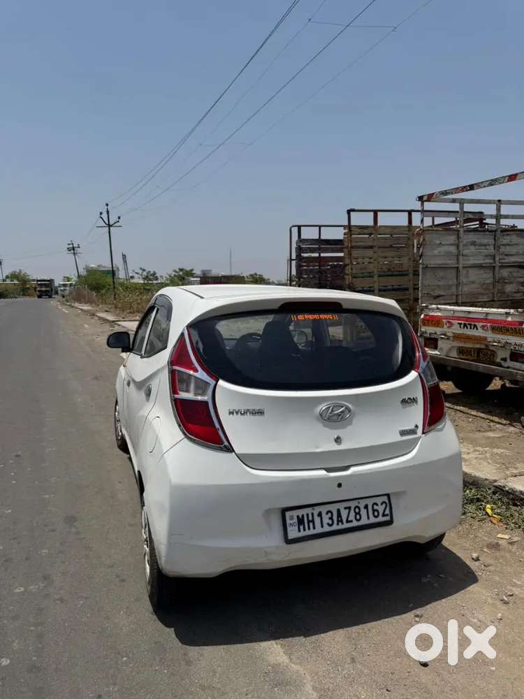 Hyundai Eon 2016 Petrol Well Maintained