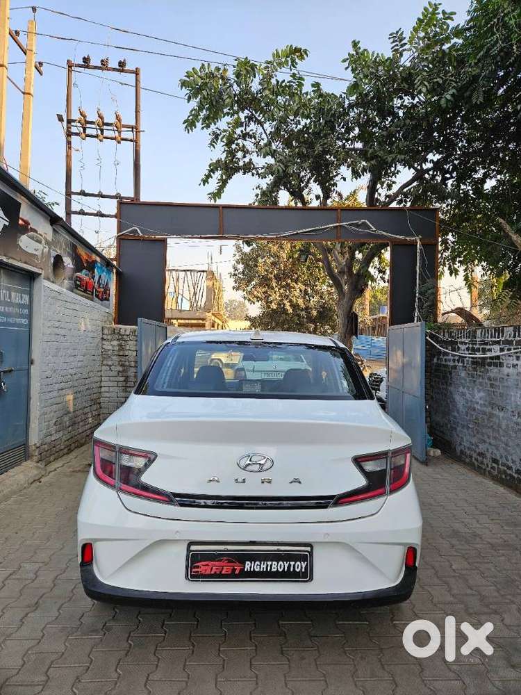 Hyundai Aura Sx (o) Manual, 2020, Petrol