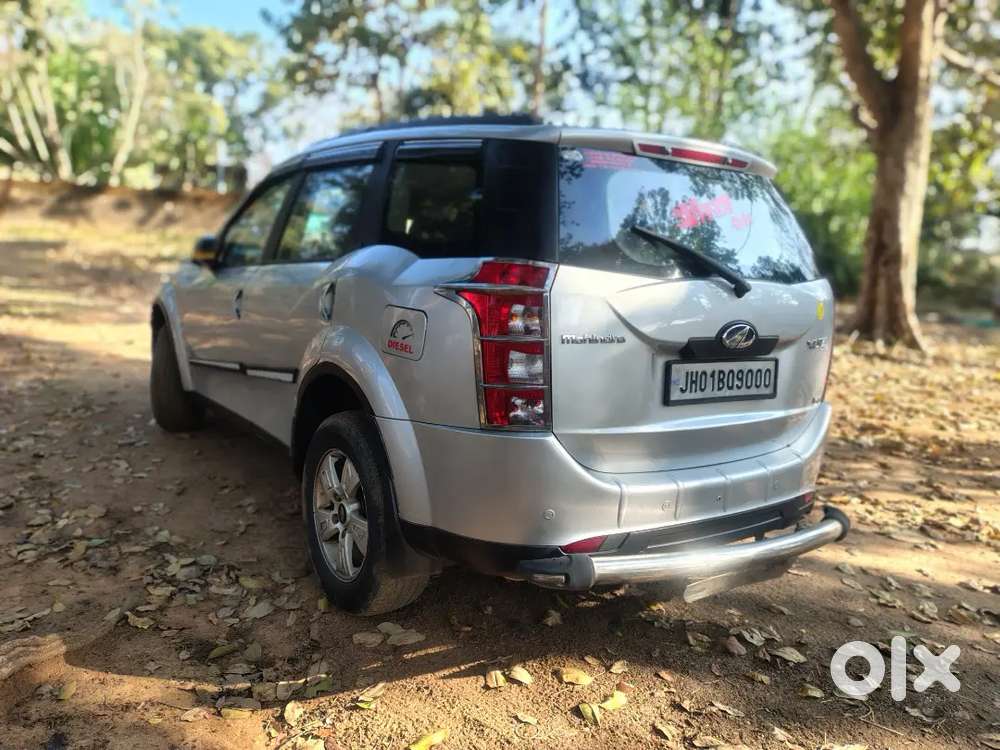 Mahindra Xuv500 2015