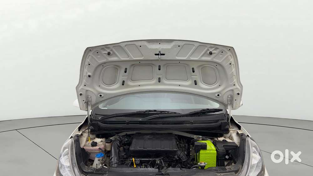 Hyundai Aura Sx Manual, 2023, Petrol