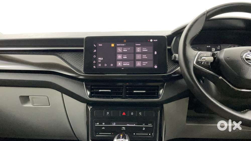 Skoda Kushaq Style 1.0l Tsi At, 2022, Petrol