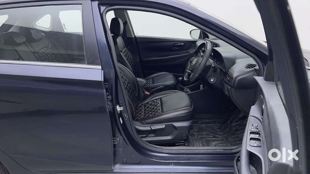 Hyundai I20 Sportz 1.2 Mt, 2023, Petrol