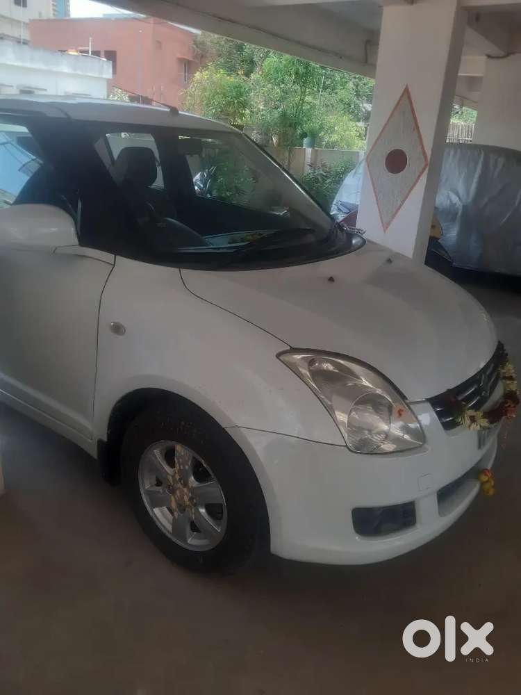 Maruti Suzuki Dzire Zxi 2009