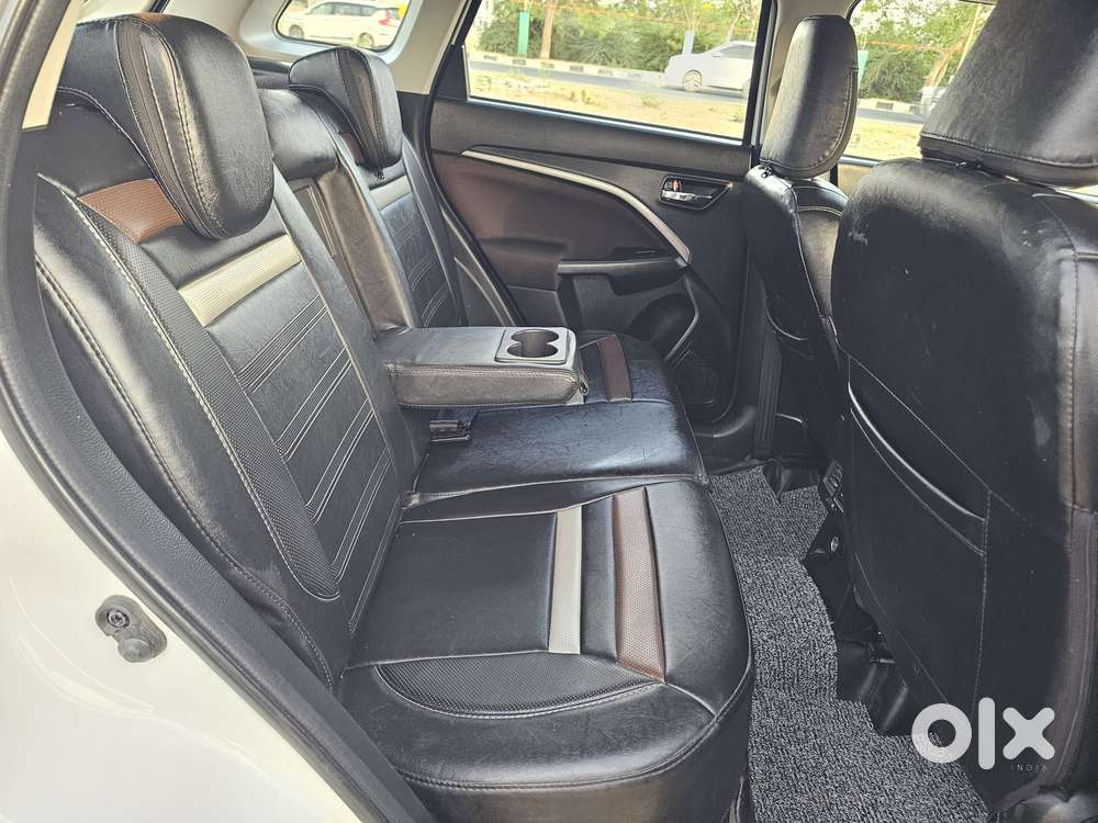 Maruti Suzuki Brezza Zxi S-cng, 2023, Cng & Hybrids