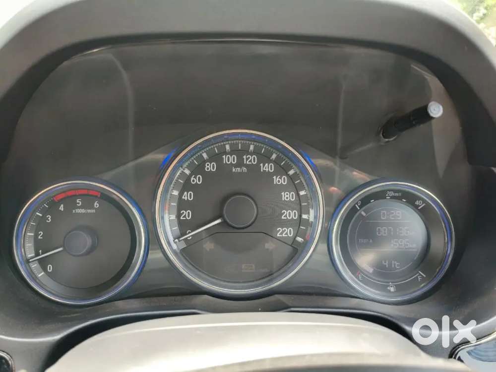  *s.a Car*

*honda City Vx*
*mh 03*
*diesel*️
*model 2014* 
*