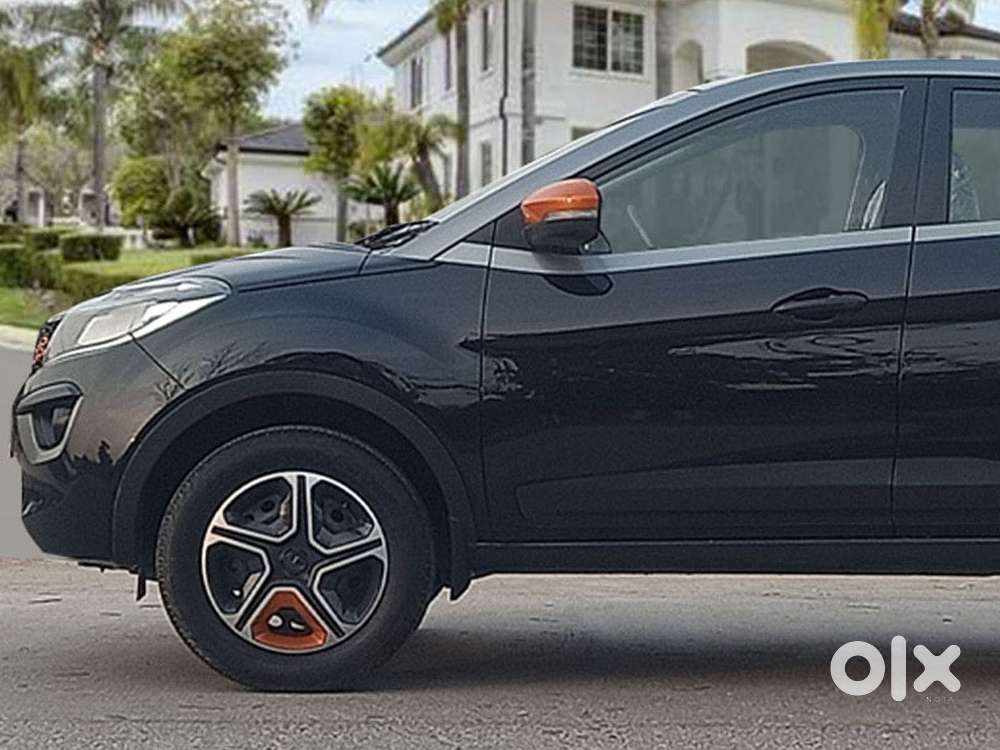 Tata Nexon Kraz Plus Amt, 2019, Petrol