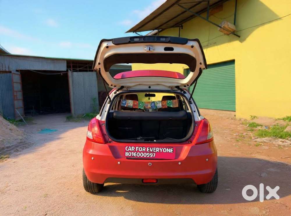 Maruti Suzuki Swift Vxi Glory Limited Edition, 2015, Petrol