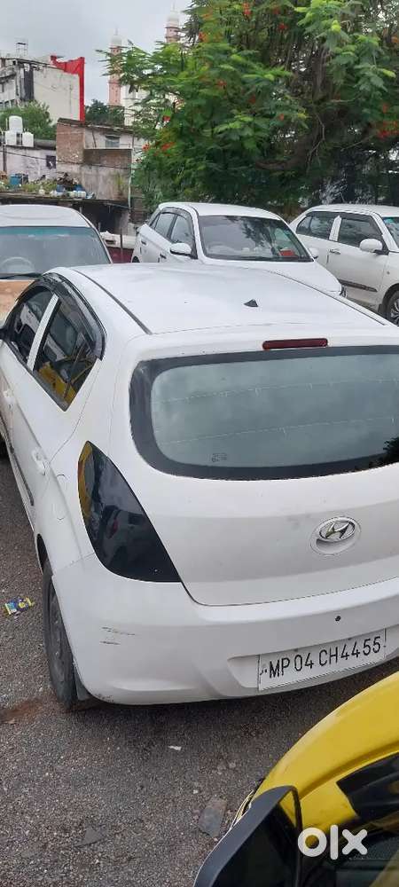 Hyundai I20 Sportz Petrol 2011
