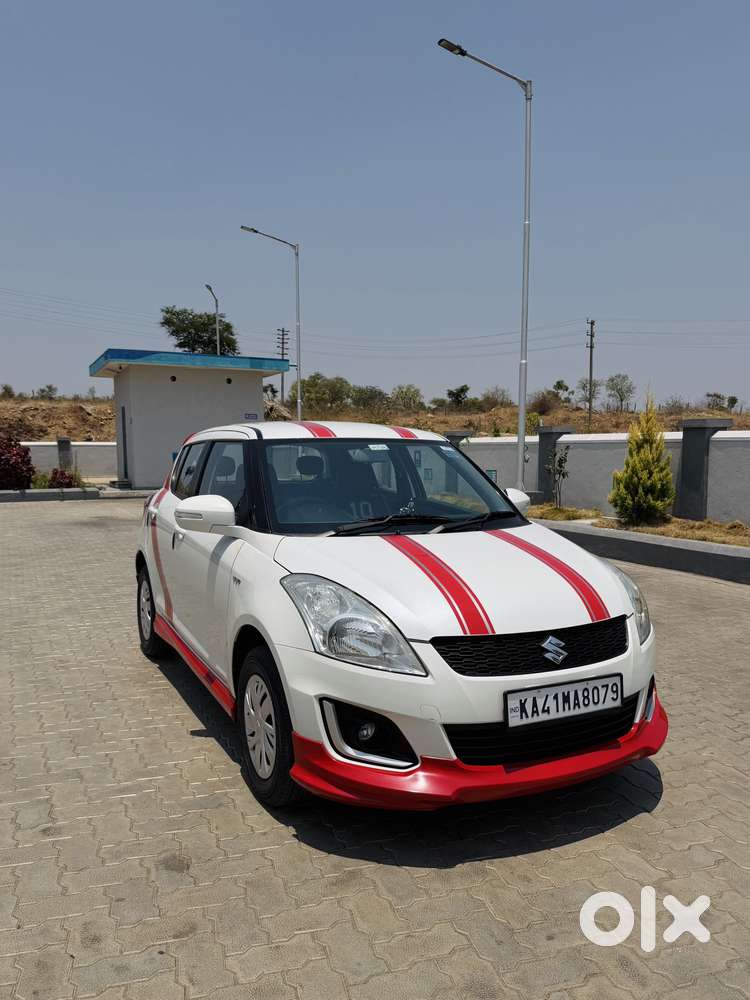 Maruti Suzuki Swift 1.2 Vxi Deca Limited Edition, 2017, Petrol