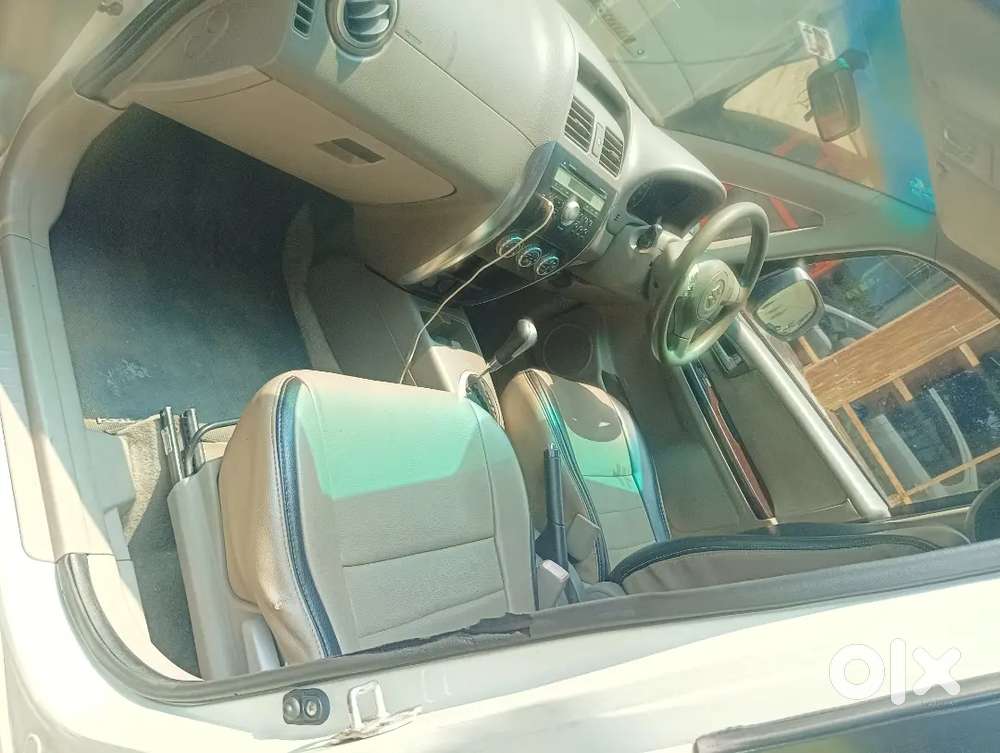 Maruti Suzuki Sx4 2011