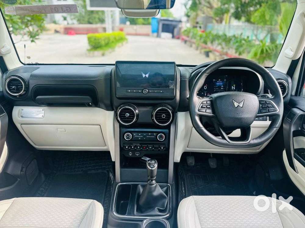 Mahindra Thar Roxx Ax7 L Diesel Mt 2wd, 2024, Diesel