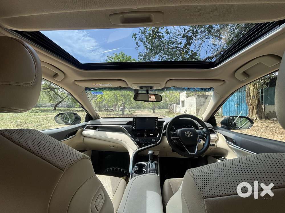 Toyota Camry [2019-ongoing] 2.5 Hybrid, 2024, Petrol