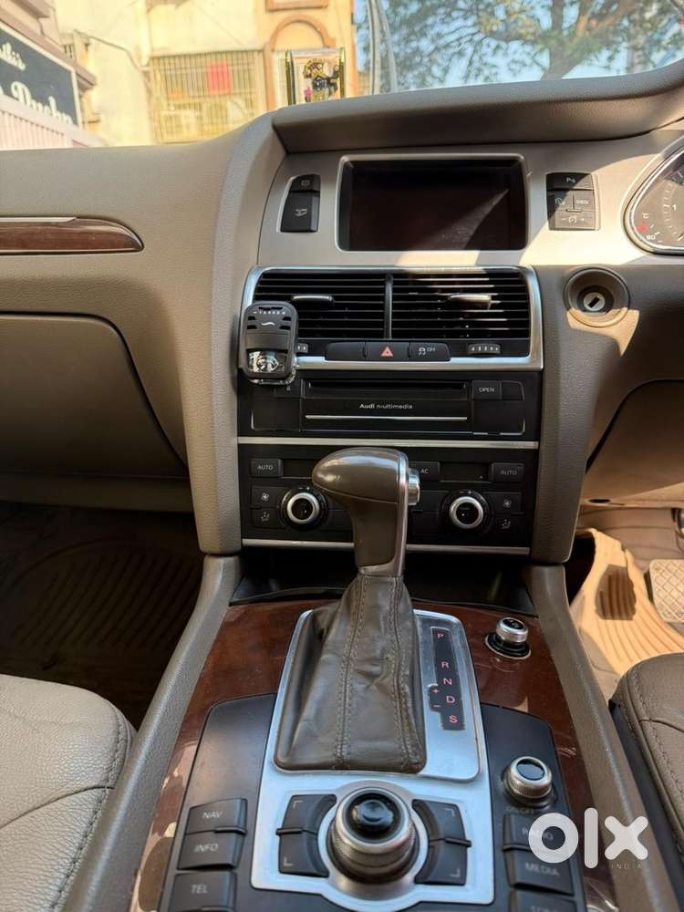 Audi Q7 2013 Diesel 66000 Km Driven