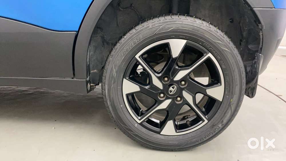 Tata Punch Creative Amt, 2021, Petrol