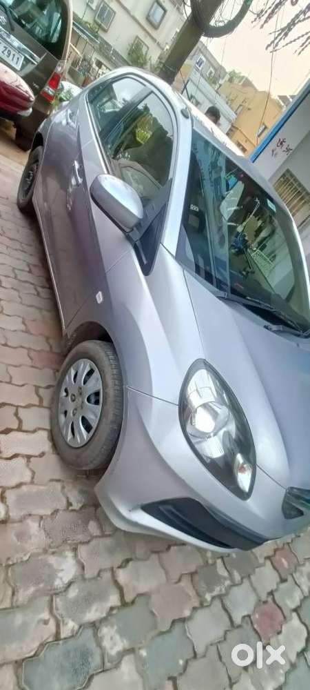 Honda Brio, 2014, Petrol