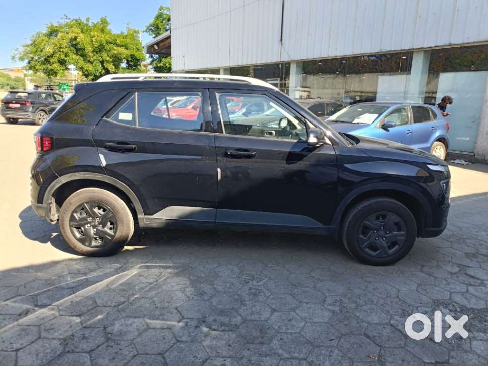 Hyundai Venue Sx, 2025, Petrol