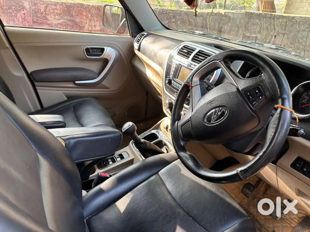 Mahindra Tuv 300 2019