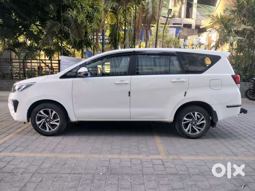 Toyota Innova Crysta 2.4 G Mt 8s, 2021, Diesel