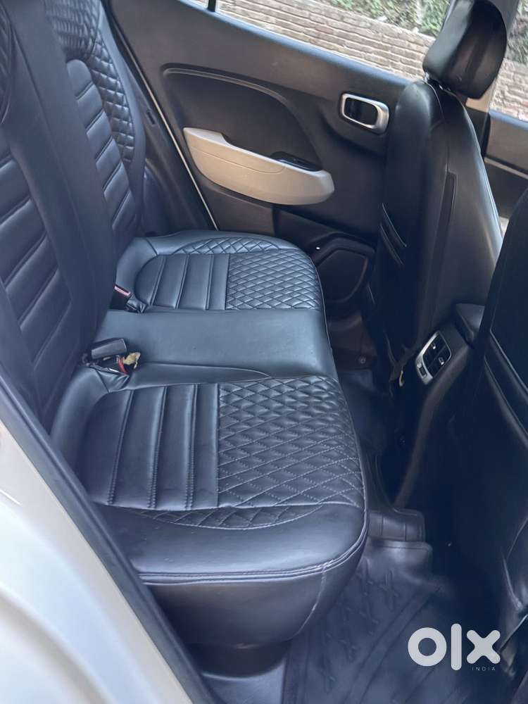 Hyundai Venue S 1.2 Petrol, 2022, Petrol