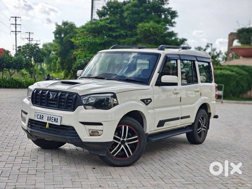 Mahindra Scorpio Classic 2.2 S Mt 7 Str, 2023, Diesel