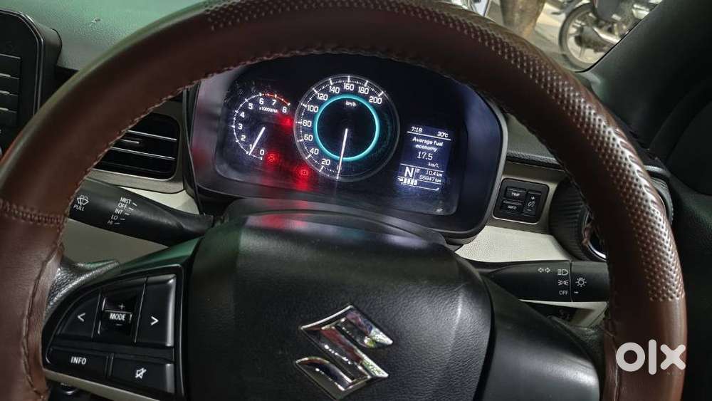 Maruti Suzuki Ignis 1.3 Amt Delta, 2017, Petrol
