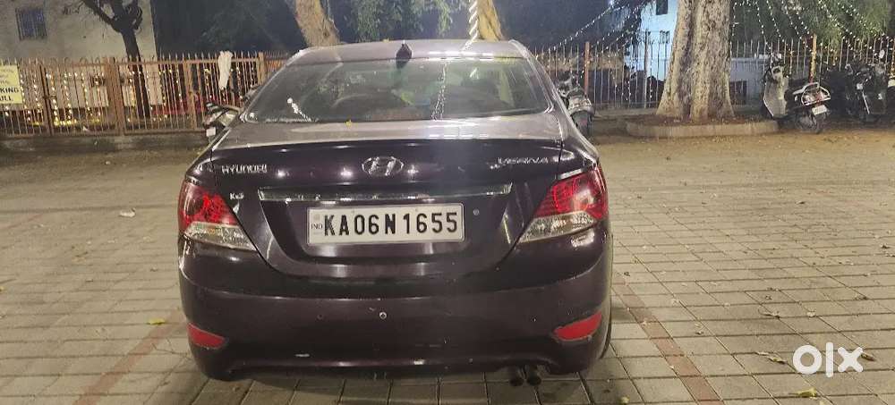 Hyundai Verna 1.6 SX 2011