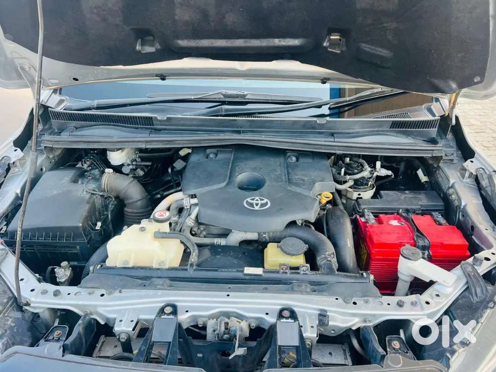 Toyota Innova Crysta 2017 Diesel 85000 Km Driven