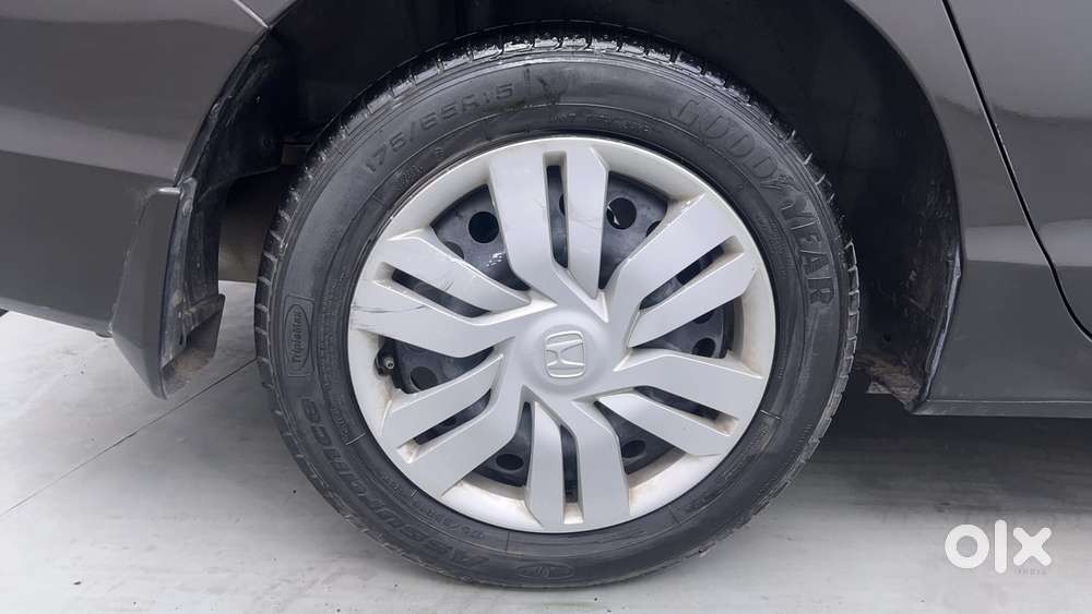 Honda City I-vtec Cvt Zx, 2015, Petrol