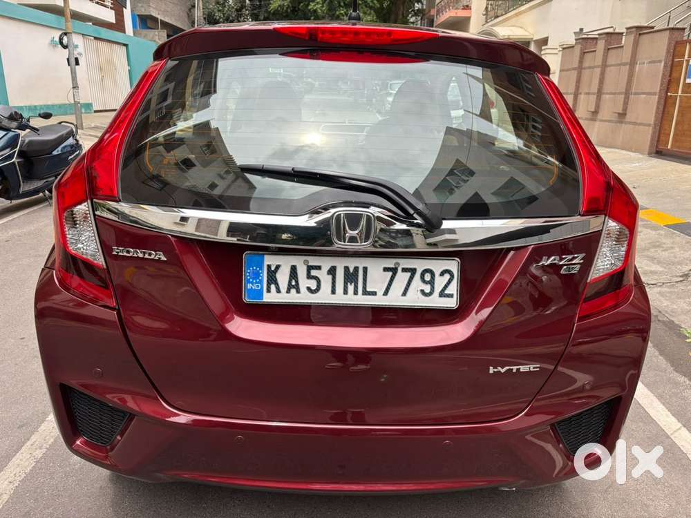 Honda Jazz V Automatic, 2018, Petrol
