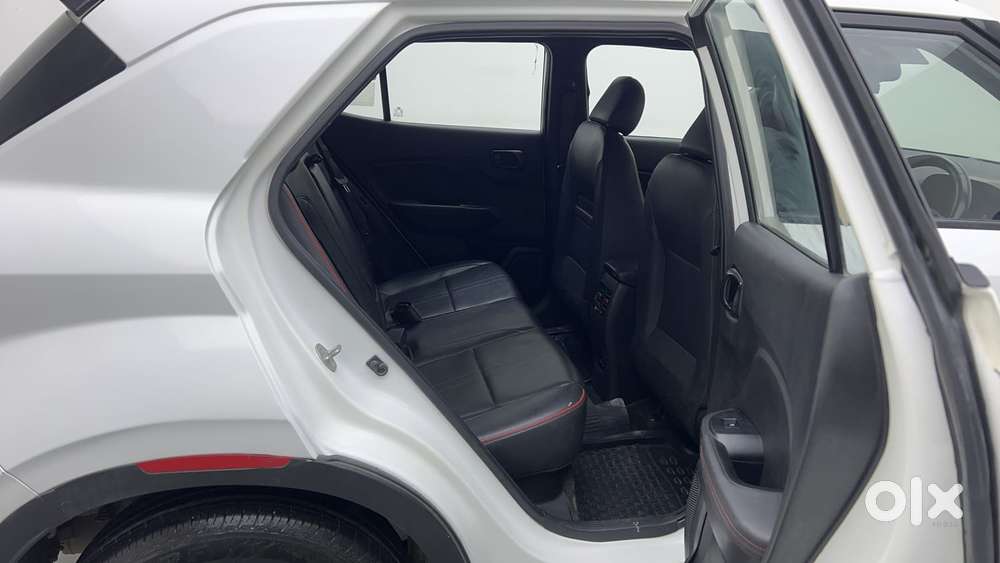 Hyundai Venue N Line N8 Dct, 2022, Petrol