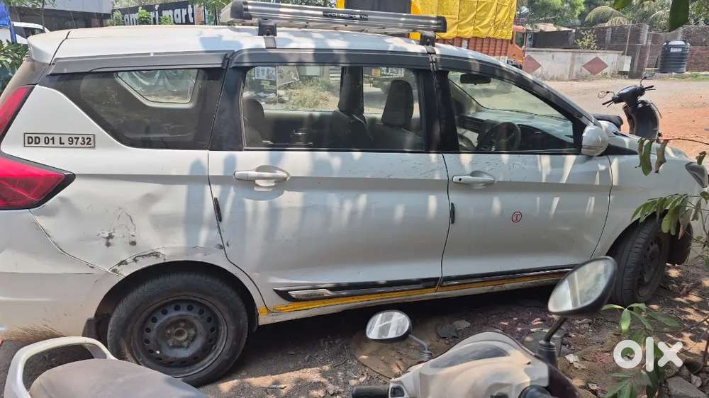 Good Condition Ertiga Cng Petrol