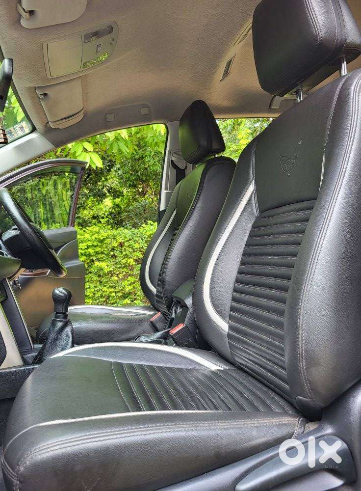 Toyota Innova Crysta 2.4 Gx Mt 8s, 2018, Diesel