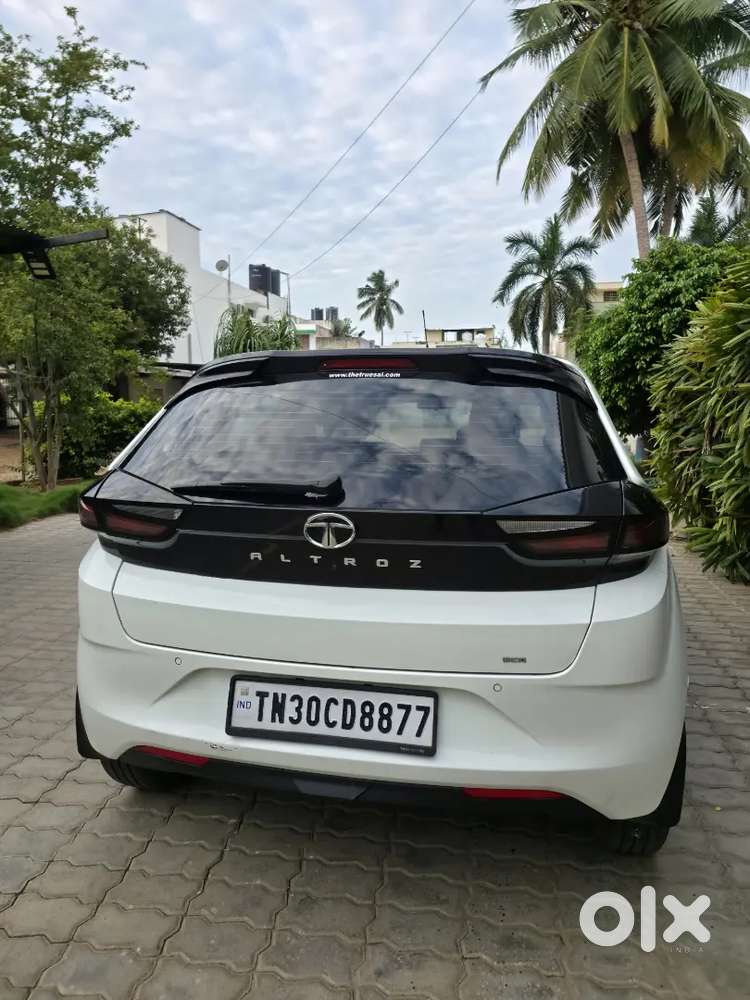 Tata Altroz 2023 Xza