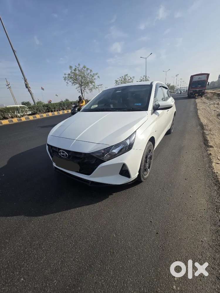 Hyundai New I20 2023 Petrol 28000 Km Driven