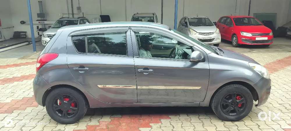 Hyundai I20 Sportz 2011