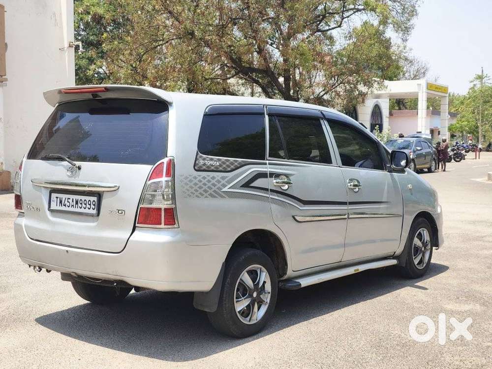 Toyota Innova 2.5 G (diesel) 8 Seater, 2005, Diesel