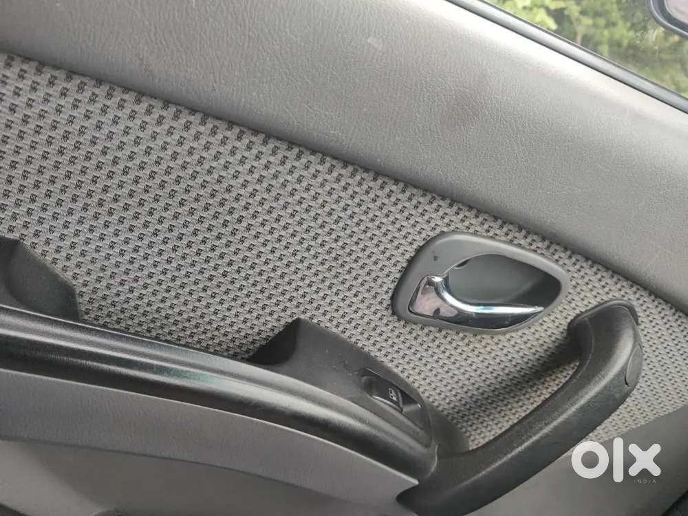 Hyundai Santro Xing 2003 Petrol Paper Validity 2028